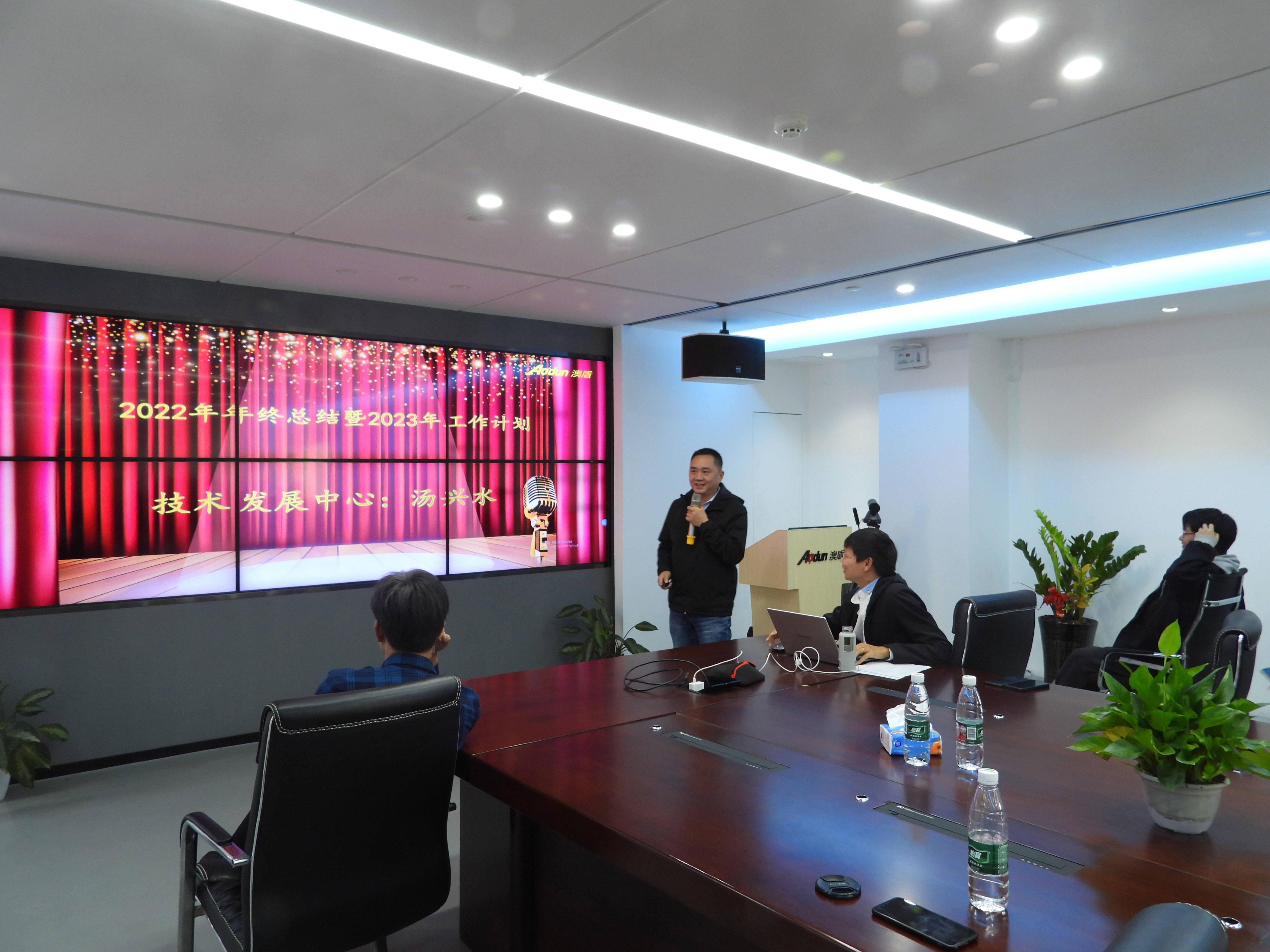 88dd415d966835440e3cf0041bb568dd.jpg 4.jpg